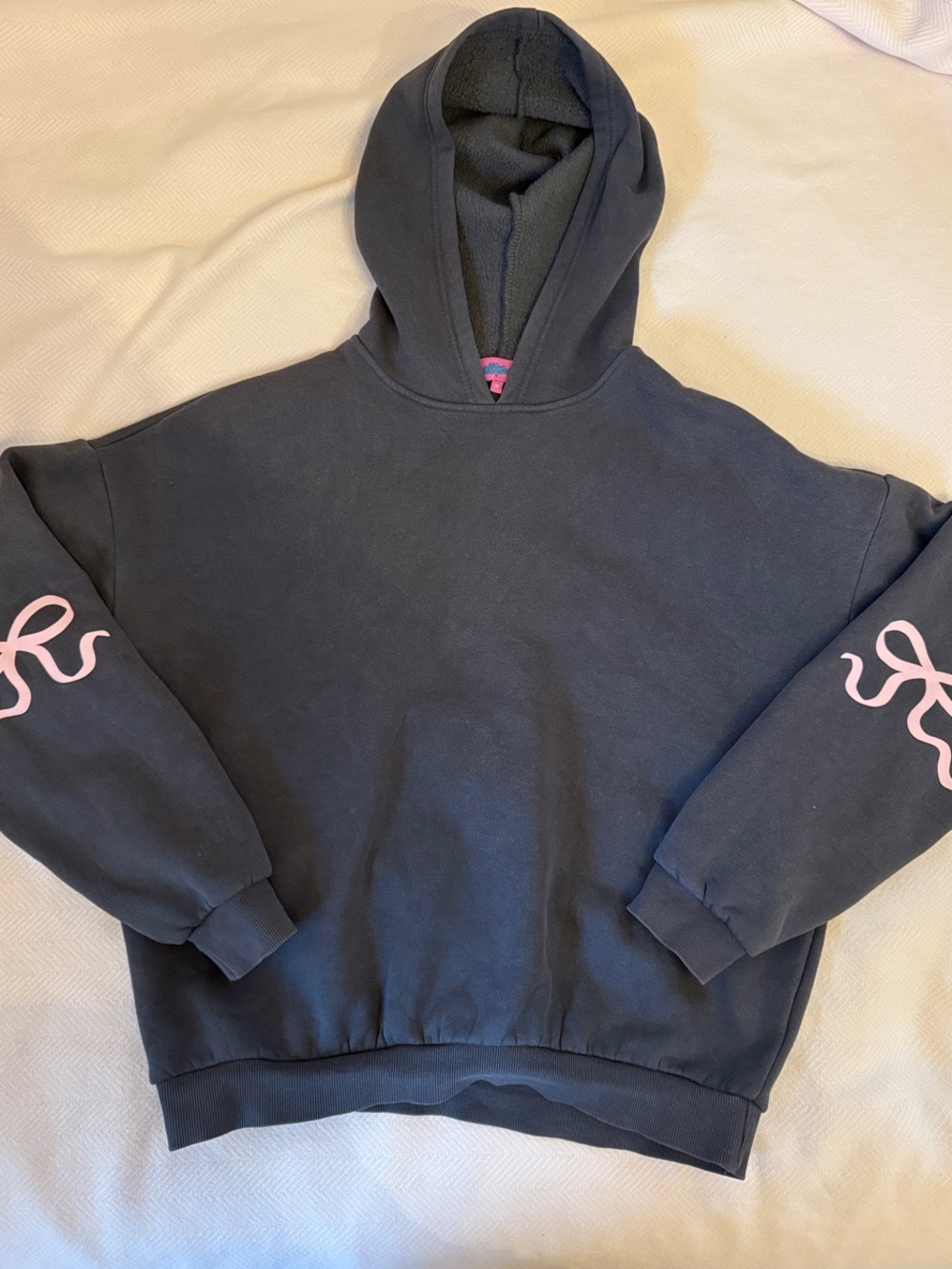 Edikted Dark Grey Hoodie - size M